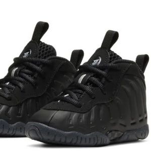 Nike Boys Little Posite One - Basketball Shoes Black/Black/Grey